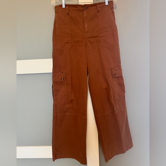 BP High-waisted Twill Cargo in Caramel - Picture 4 of 6